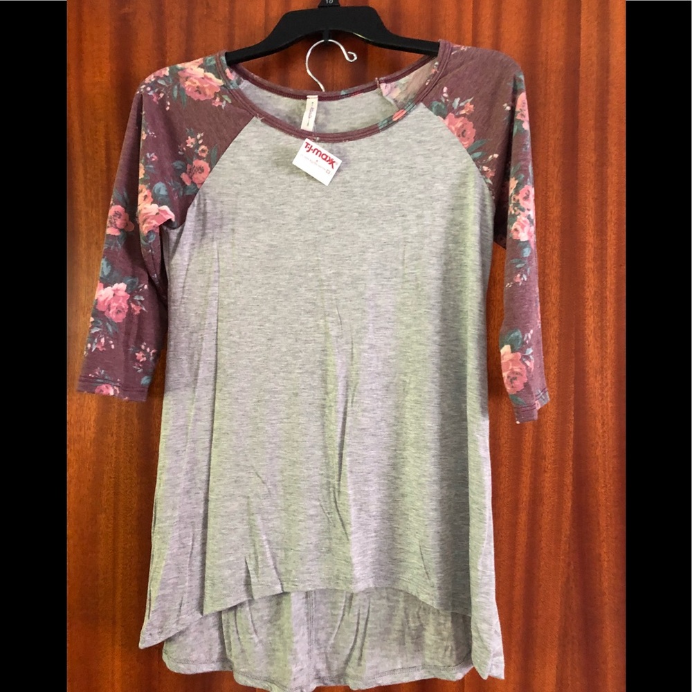 Baseball tee